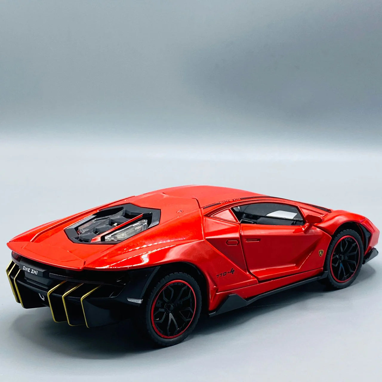 Metal Body Lamborghini Centenario with Light & Sound 1:24 Scale