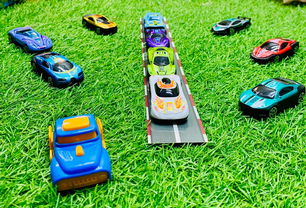 10 Mini Metal Cars With Launcher