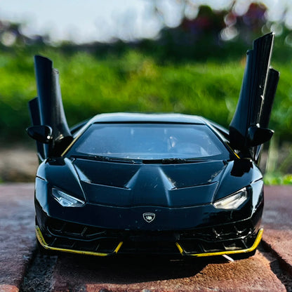 Metal Body Lamborghini Centenario with Light & Sound 1:24 Scale