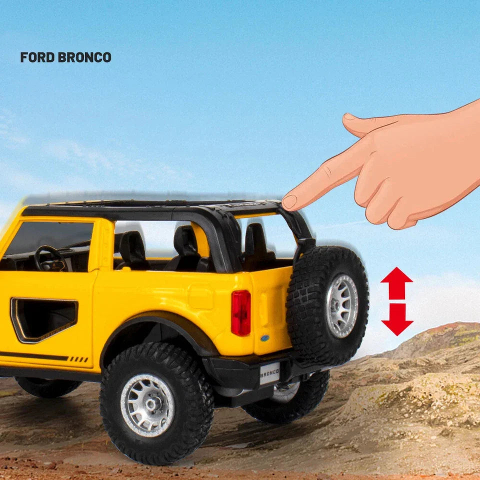 1:24 Scale Bronco Diecast Jeep with Light And Sound